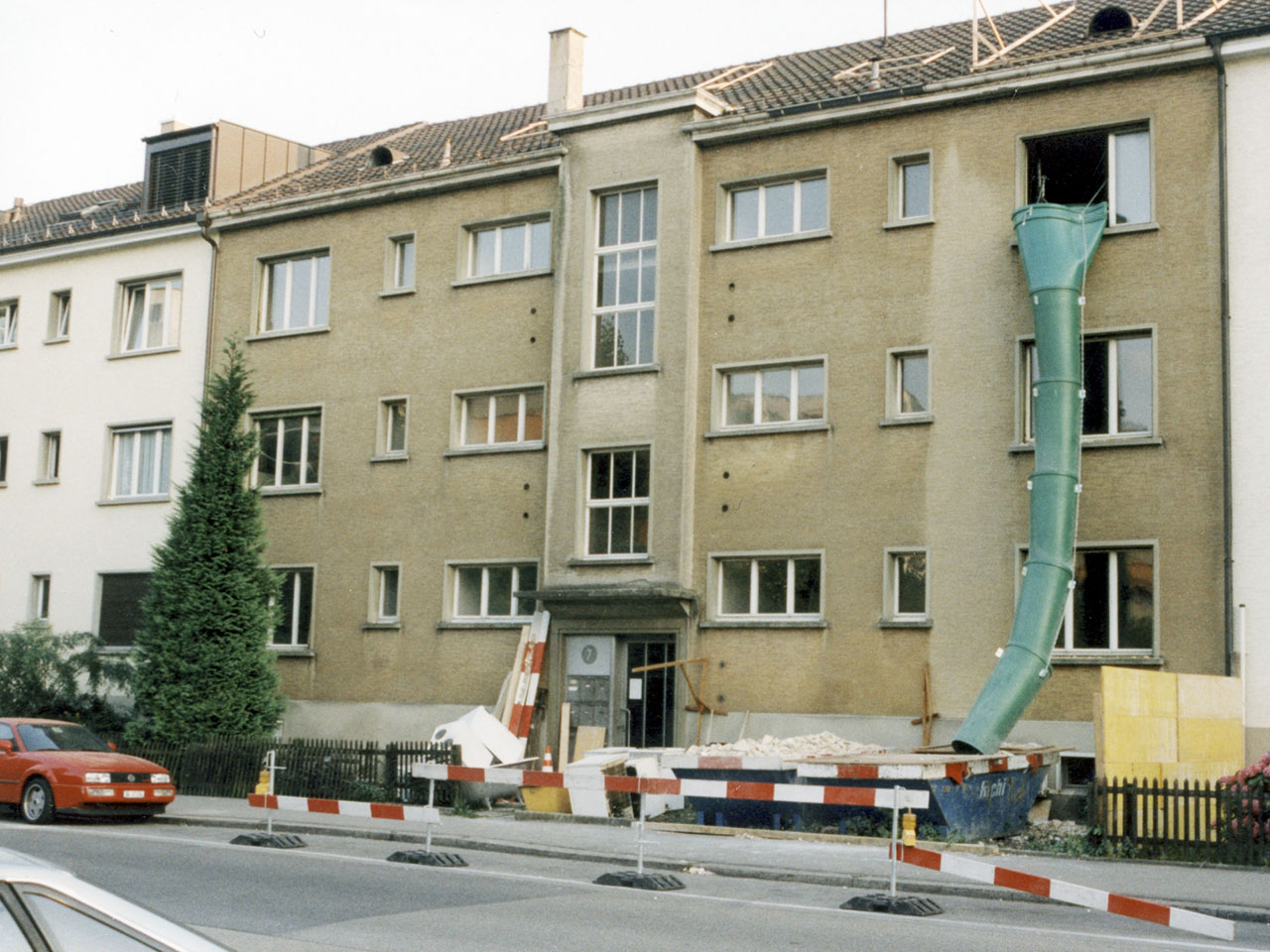 Das Haus am Höfliweg während dem Umbau 1994