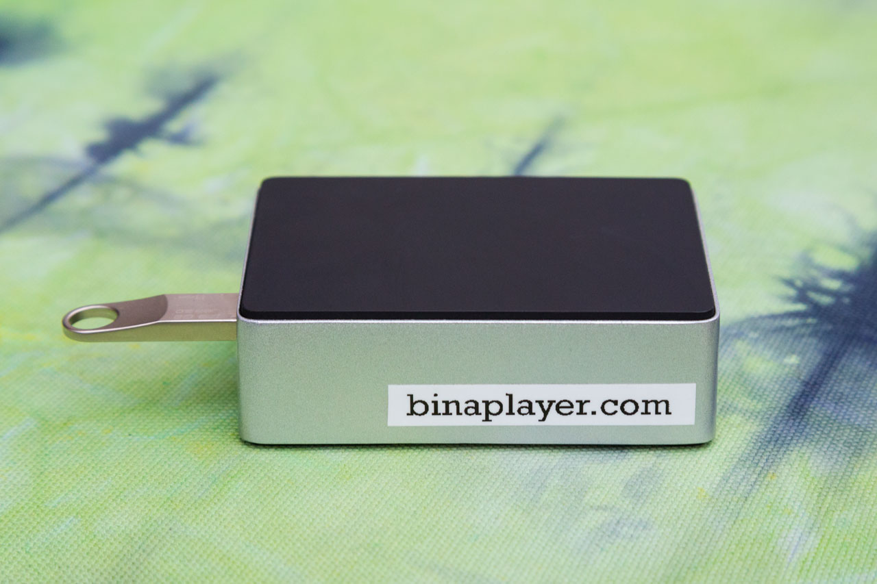 binaplayer_farbiger_bg.jpg